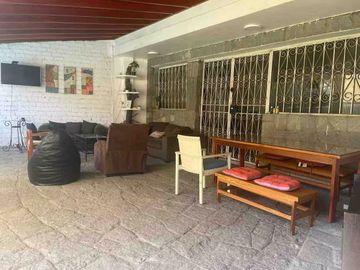 VENTA CASA SANTA EULALIA POMATICLA A 6 CDRAS. CARRETERA CENTRAL