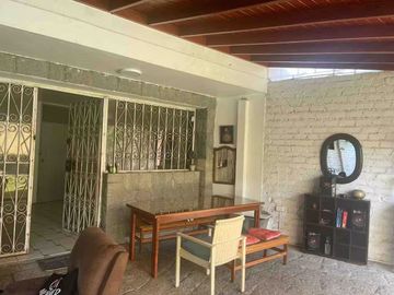 VENTA CASA SANTA EULALIA POMATICLA A 6 CDRAS. CARRETERA CENTRAL