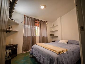VENTA CASA SANTA EULALIA POMATICLA A 6 CDRAS. CARRETERA CENTRAL