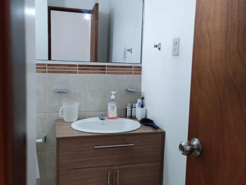 House for Sale, in Urb. 3 Bedrooms, Portoviejo, Ecuador