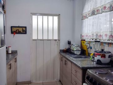 House for Sale, in Urb. 3 Bedrooms, Portoviejo, Ecuador