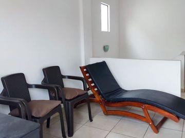 House for Sale, in Urb. 3 Bedrooms, Portoviejo, Ecuador