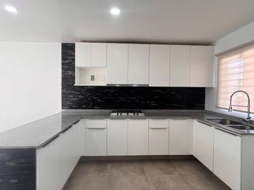 CASA EN VENTA ALTATERRA 2, VALLE IMPERIAL, ZAPOPAN, JALISCO.