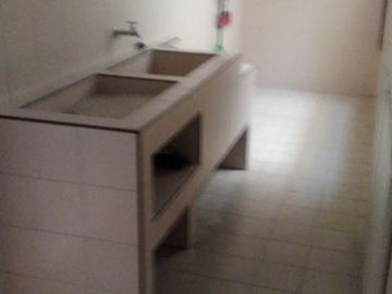 APTO SITUADO EN EL TRADICIONAL BARRIO EL PEÑON