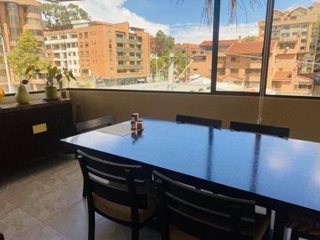 Lujoso Penthouse en venta 237m2C a pocas cuadras del centro de Cuenca