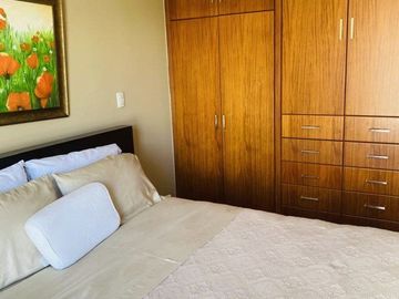 Lujoso Penthouse en venta 237m2C a pocas cuadras del centro de Cuenca