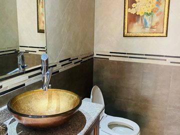 Lujoso Penthouse en venta 237m2C a pocas cuadras del centro de Cuenca