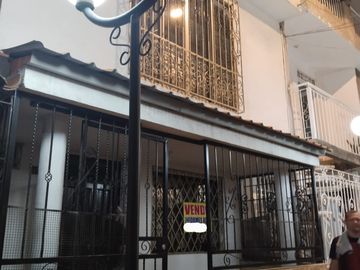CASA BARRIO VILLAS DE VERACUZ  3 NIVELES MAS TERRAZA