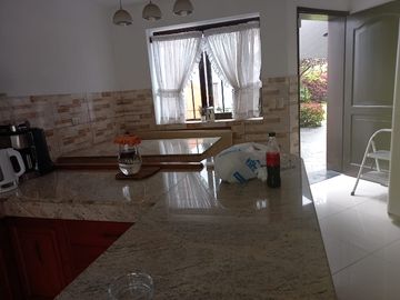 SE VENDE HERMOSA CASA EN LA MOLINA