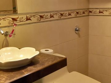 SE VENDE HERMOSA CASA EN LA MOLINA