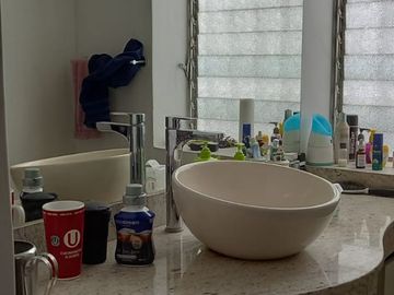 SE VENDE HERMOSA CASA EN LA MOLINA