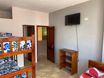 VENTA HOTEL MALECON DE ATACAMES