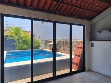 CASA EN VENTA EN LOMAS DE TRUJILLO, EMILIANO ZAPATA