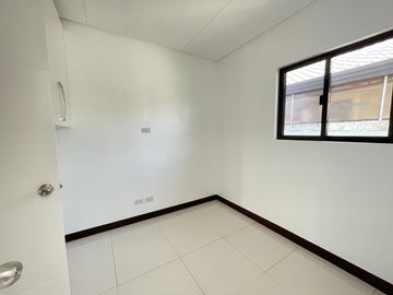 Single Attached House & Lot BranDNew For Sale In Imus Cavite Near IN Manila.