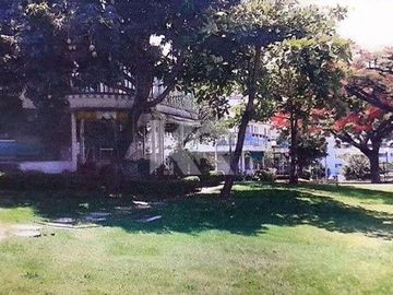 Condominio de 12 Casas y Áreas Comunes Para Remodelar a Precio de Terreno