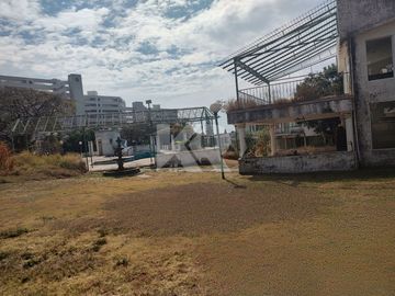 Condominio de 12 Casas y Áreas Comunes Para Remodelar a Precio de Terreno