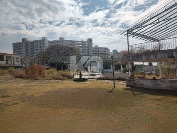 Condominio de 12 Casas y Áreas Comunes Para Remodelar a Precio de Terreno