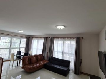 88633 - ขายบ้านแฝดหมู่บ้านเดอะฟลอเรส ฮิลล์ (The Forest Hill ) บ่อวิน-ศรีราชา