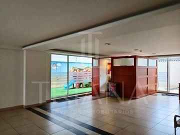 DEPARTAMENTO EN UBICACIÓN ESTRATÉGICA TRAS QUICENTRO SHOPPING, AMPLIO Y LUMINOSO EN VENTA BATAN BAJO - LA CAROLINA - QUITO NORTE