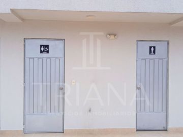 DEPARTAMENTO EN UBICACIÓN ESTRATÉGICA TRAS QUICENTRO SHOPPING, AMPLIO Y LUMINOSO EN VENTA BATAN BAJO - LA CAROLINA - QUITO NORTE