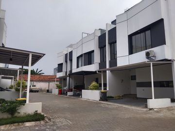 Rumah Dijual Murah Di Cirendeu Tangsel Dekat Stasiun MRT Lebak Bulus Nego