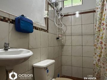 Casa a pasos de la plaza mayor de Santiago y panamericana sur!!