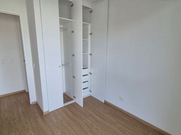 DEPARTAMENTO EN VENTA CON VISTA EXTERNA EN SAN BORJA DE ESTRENO NO PAGA ALCABALA