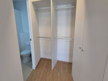 DEPARTAMENTO EN VENTA CON VISTA EXTERNA EN SAN BORJA DE ESTRENO NO PAGA ALCABALA