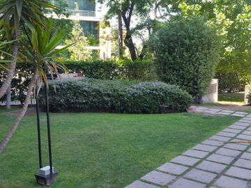 GENERAL PRIETO, INDEPENDENCIA, 56 m2, 2 DORMITORIOS, 1 BAÑO, ESTACIONAMIENTO, BODEGA, PISCINA CON JARDÍN.