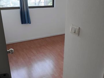 GENERAL PRIETO, INDEPENDENCIA, 56 m2, 2 DORMITORIOS, 1 BAÑO, ESTACIONAMIENTO, BODEGA, PISCINA CON JARDÍN.