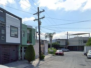 VENTA DE CASA EN CALLE EL SALTO, RIBERAS DEL RIO, GUADALUPE, NUEVO LEON