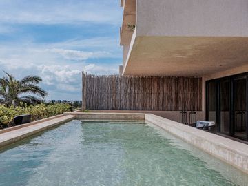 Departamento de 3 habitaciones desarrollo frente al mar Playa del Carmen
