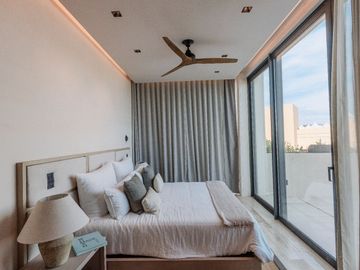 Departamento de 3 habitaciones desarrollo frente al mar Playa del Carmen