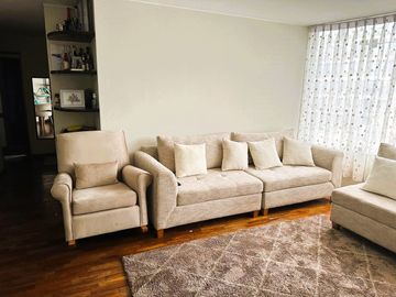 Departamento en Av La Encalada 84 m²