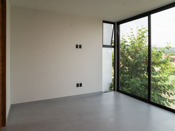 HERMOSA CASA EN VENTA A ESTRENAR PARQUES VALLARTA