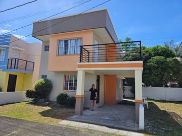 3BR SINGLE ATTACHED HOUSE AND LOT IN IMUS CAVITE
