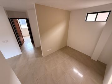 VENDO CASA EN SAMBORONDON CIUDAD CELESTE 4 DORMITORIOS.