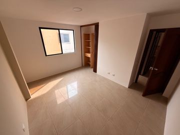 VENDO CASA EN SAMBORONDON CIUDAD CELESTE 4 DORMITORIOS.
