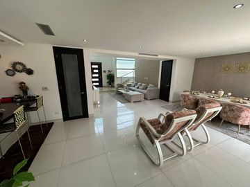 CASA EN VENTA EN VILLA CAMPESTRE