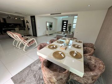 CASA EN VENTA EN VILLA CAMPESTRE