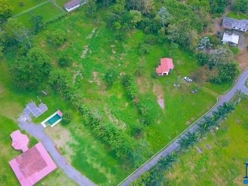 finca vacacional en bucay parque pachakay