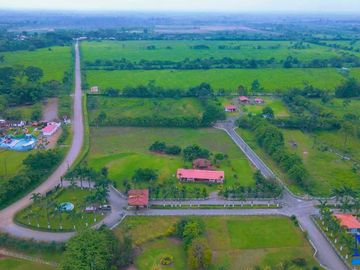 finca vacacional en bucay parque pachakay