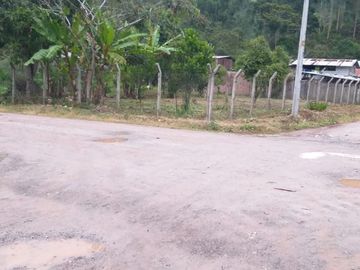 VENTA DE TERRENO DE 600 M² EN EL BARRIO INDUSTRIAL - VILLA RICA, OXAPAMPA
