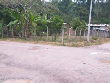 VENTA DE TERRENO DE 600 M² EN EL BARRIO INDUSTRIAL - VILLA RICA, OXAPAMPA