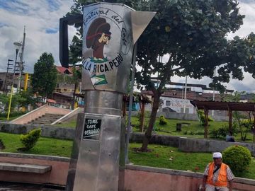 VENTA DE TERRENO DE 600 M² EN EL BARRIO INDUSTRIAL - VILLA RICA, OXAPAMPA