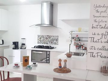 Amplio apartamento cerca a Carulla Palmas, fácil acceso!