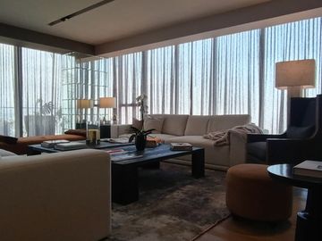 Venta PH de lujo AMUEBLADO con 3 TERRAZAS en Bosque Real