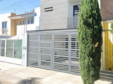 PRECIOSA CASA EN VENTA