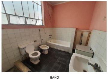 VENDO AMPLIA CASA DE 424M2 EN BARRANCO