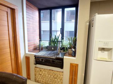DEPARTAMENTO EN VENTA GONZALEZ SUAREZ 384m2, 2 PARQUEADEROS Y BODEGA